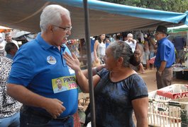 Caminhada na Vila São José intensifica campanha de Rogério Teófilo em Arapiraca