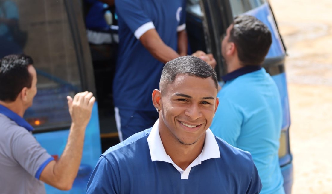 Após eliminação no Alagoano, Cruzeiro de Arapiraca anuncia saída de seis jogadores