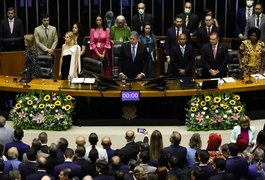 Arthur Lira é reeleito presidente da Câmara dos Deputados com 464 votos