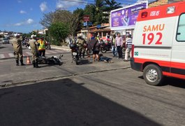 Mototaxista sofre fratura exposta após acidente no Centro de Arapiraca