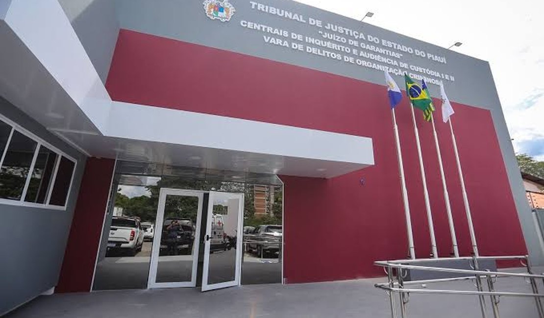 Cantor de banda de forró é preso suspeito de esfaquear companheira