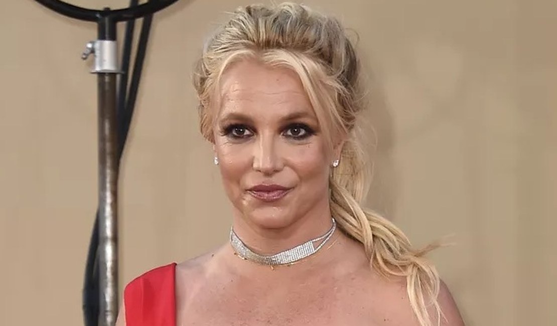 Pai de Britney Spears desiste de ser tutor da cantora