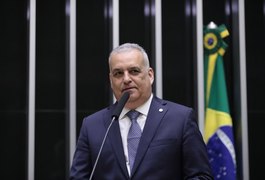 Alfredo Gaspar celebra rejeição de Messias no Senado e chama resultado de 'derrota humilhante' de Lula