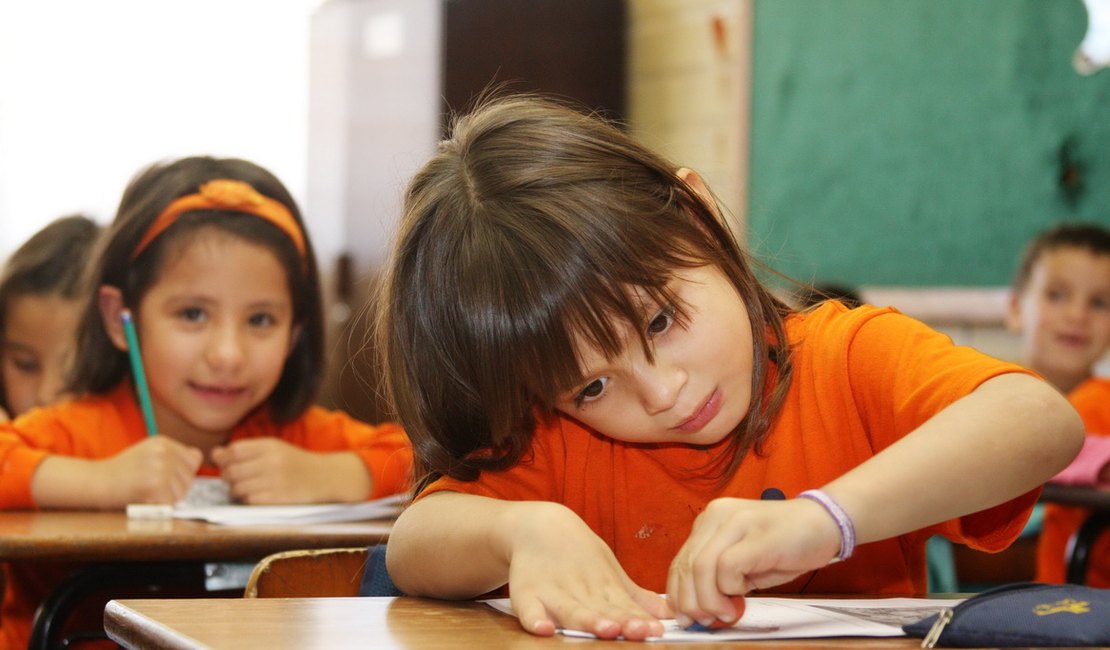 Alagoas tem a pior educação básica do Brasil, segundo o MEC