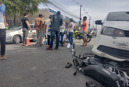 Homem fica ferido após colisão entre carro e cinquentinha, em Arapiraca