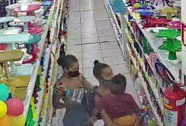 Vídeo. Mulheres furtam objetos em loja no Centro de Arapiraca