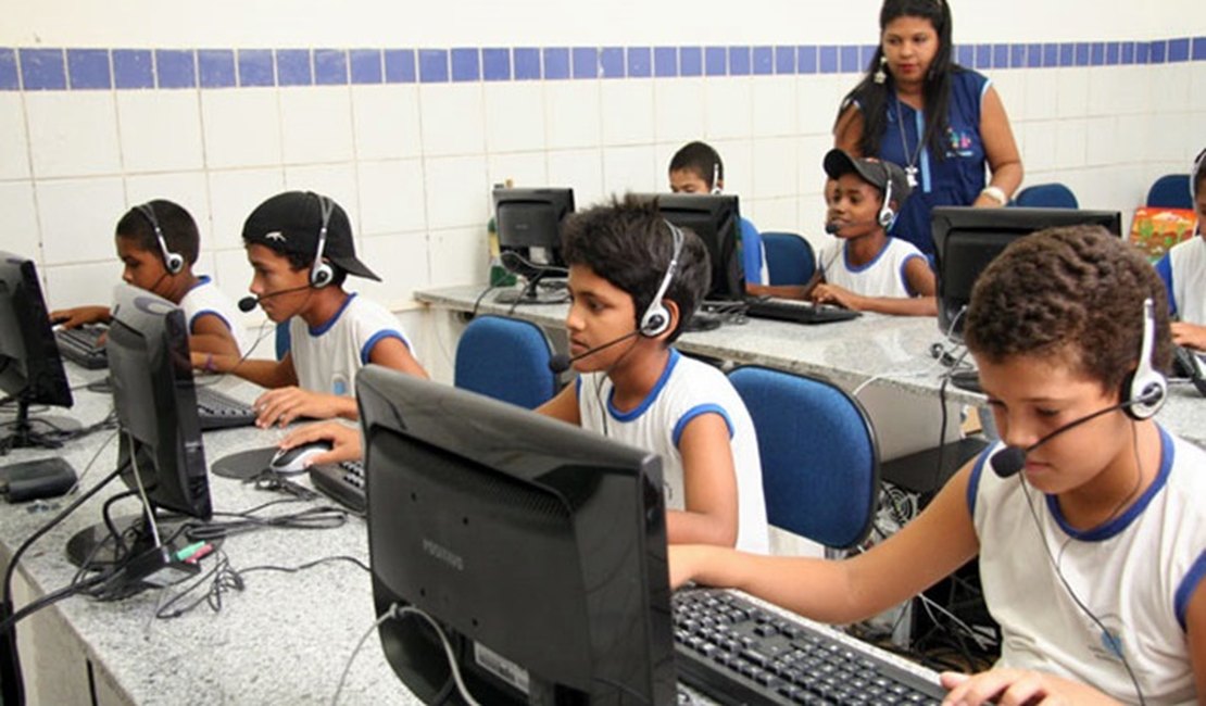 Escolas receberão R$ 2,7 milhões para  contratação de internet banda larga em Alagoas