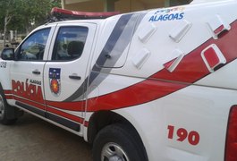Motocicleta é abandonada e recuperada no bairro Bom Sucesso, em Arapiraca