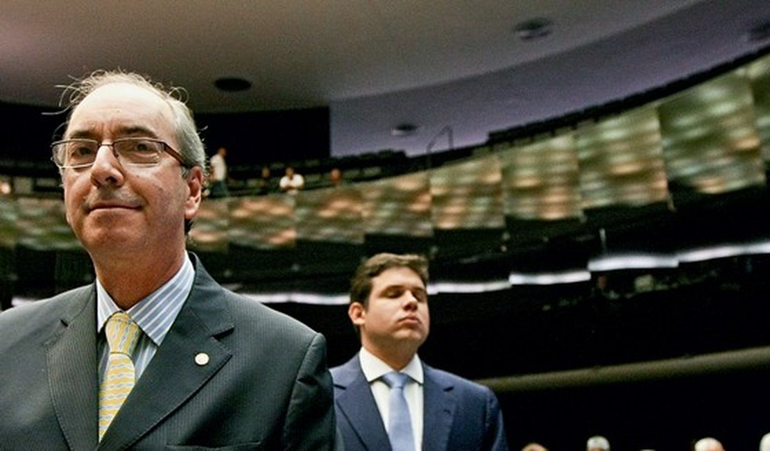 Planalto e PMDB dizem que decisão de Eduardo Cunha é 'pessoal'