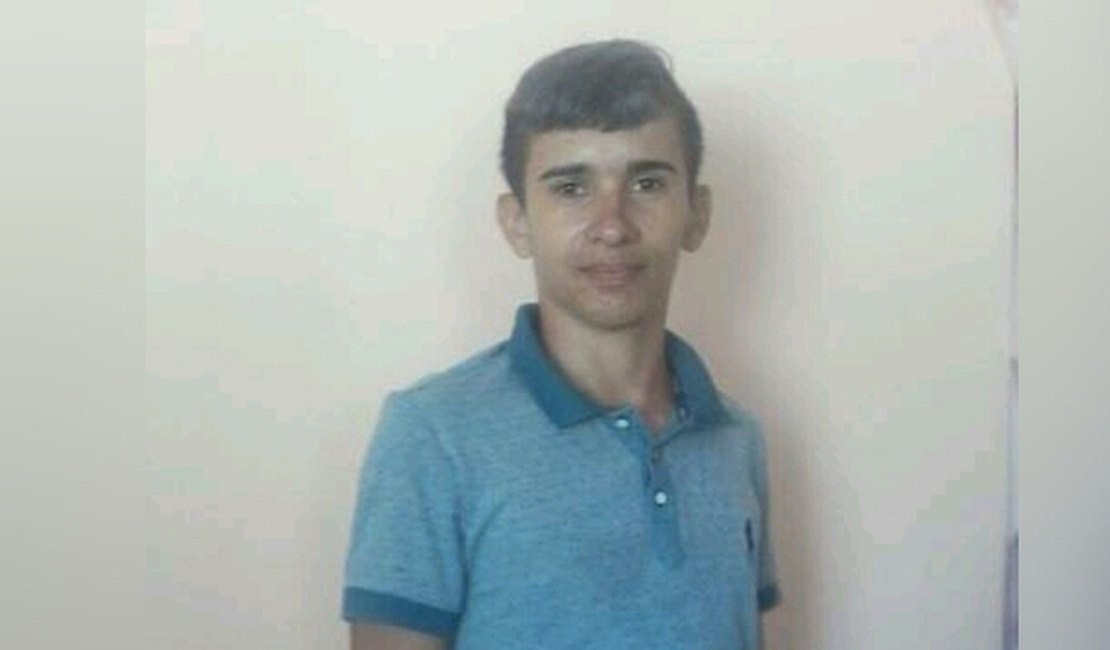 Jovem desaparecido volta pra casa e diz que estava em Penedo
