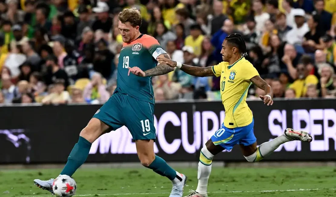 Rayan salva no fim e Brasil empata com Austrália no primeiro amistoso pós-Copa