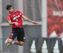 Jornal italiano diz que Paquetá é uma mistura de Ronaldinho, Kaká e Pastore