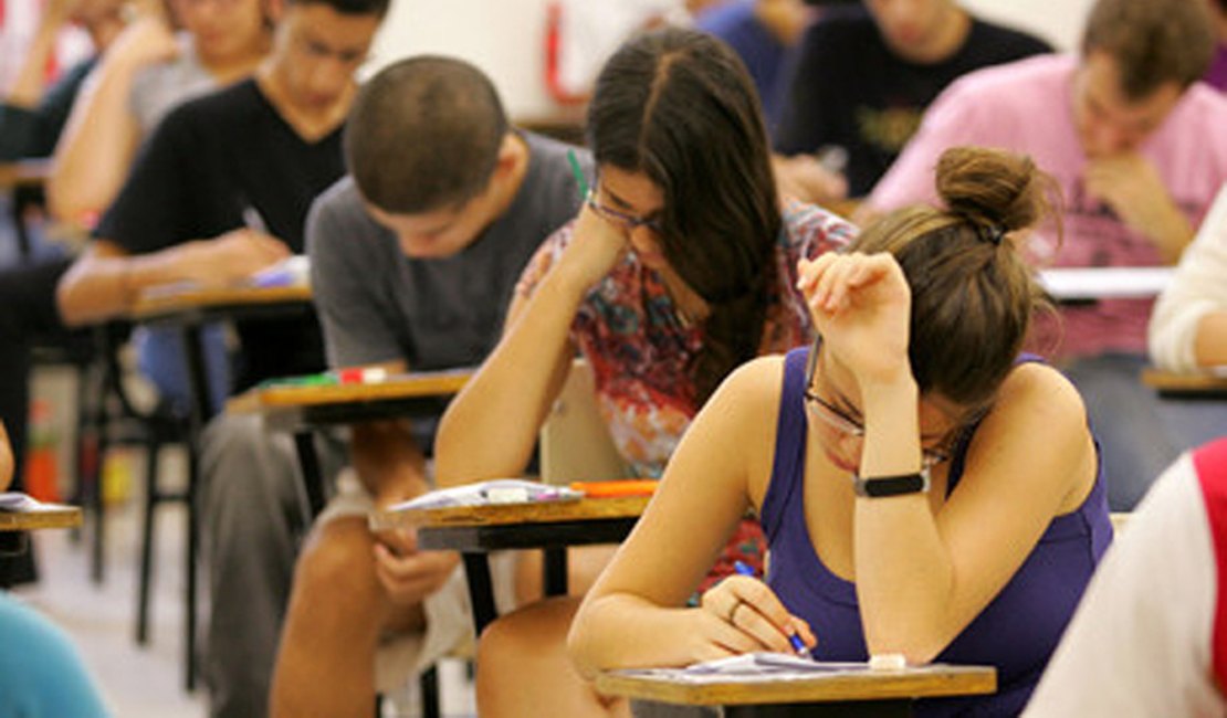 Estudantes podem aderir à lista de espera do ProUni até amanhã (29)