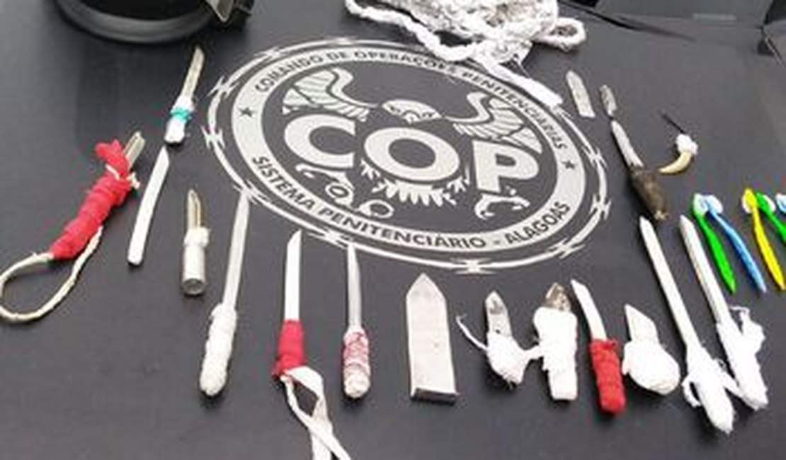 Revista em Presídio de Segurança Máxima apreende diversos materiais ilegais