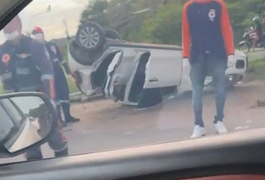 Capotamento de carro deixa dois mortos e pessoas feridas em Marechal Deodoro