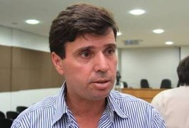 ﻿TJ recebe denúncia contra prefeito de Penedo por desobediência