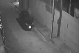 VÍDEO: Câmera mostra como foi assalto após assassinato de motorista de aplicativo em Arapiraca