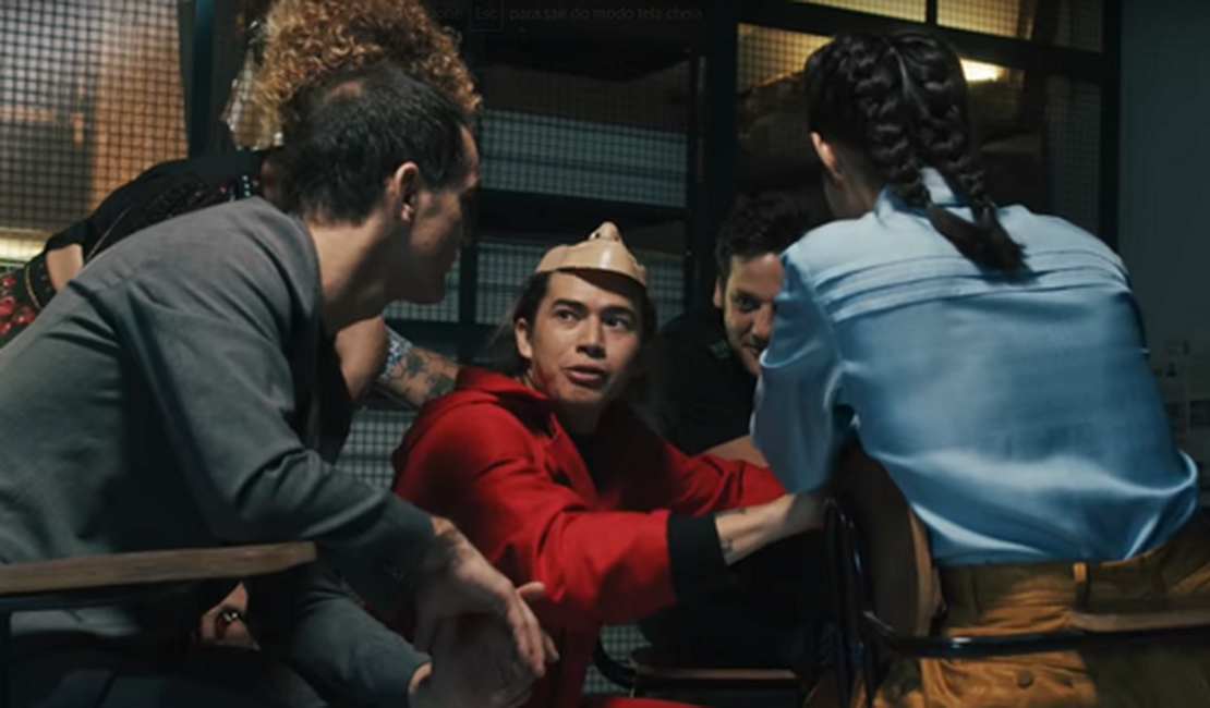 VÍDEO. Whindersson Nunes recebe spoiler de La Casa de Papel; 4ª temporada estreia na sexta