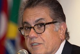 Presidente do São Paulo diz em entrevista que renunciará na terça