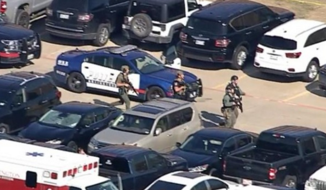 4 pessoas ficam feridas após ataque a tiros em escola do Texas