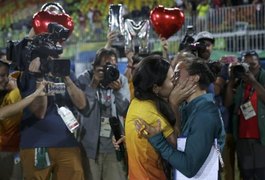 Com pedido de casamento gay, Rio 2016 dá visibilidade à causa LGBT