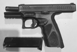 Rocam apreende arma de fogo durante ocorrência de violência doméstica, em Arapiraca