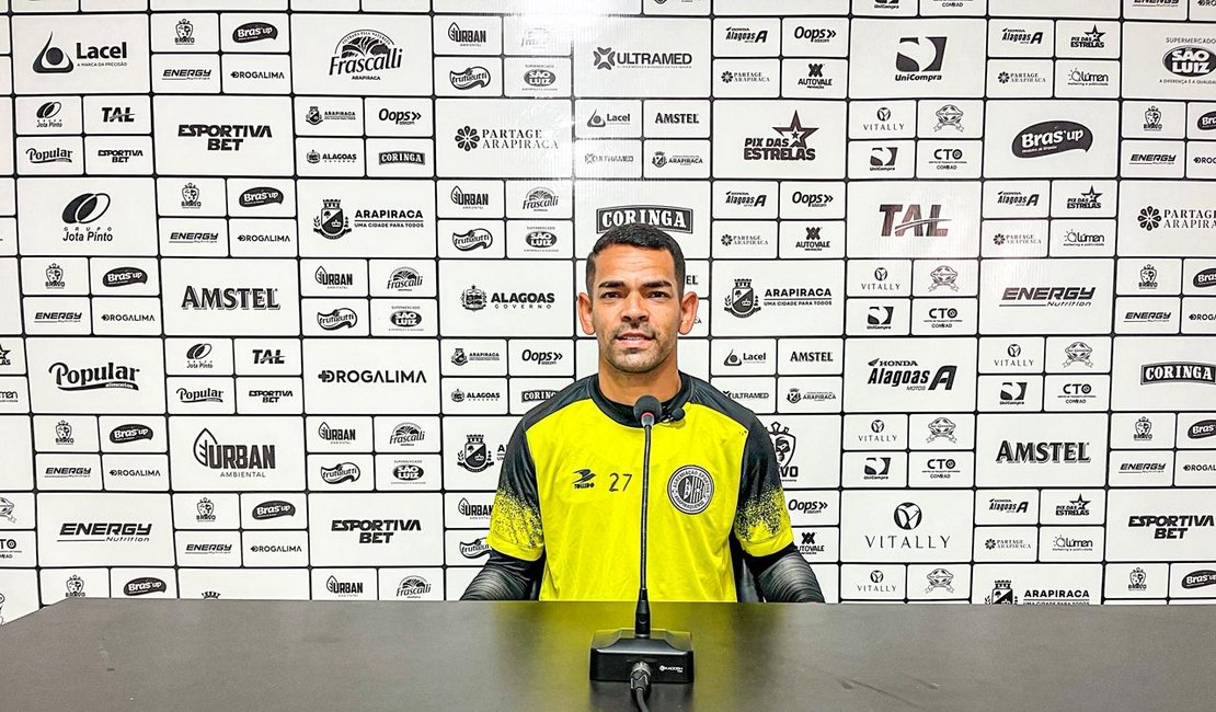 'Estamos focados no jogo contra o CSA e vamos dar o nosso melhor dentro de campo', diz Jailson