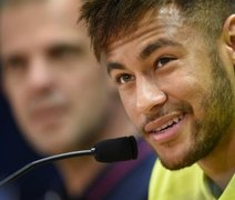 Neymar foge de polêmica e projeta 'muitas coisas boas' com Messi e Suárez