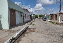 Homem é assassinado a tiros no bairro Alto do Cruzeiro, em Arapiraca