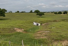 Vídeo: Capotamento deixa um morto e outro ferido na AL-115
