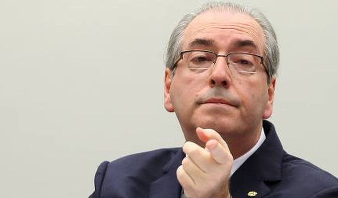 Maranhão desiste de consulta à CCJ que livraria Cunha de cassação