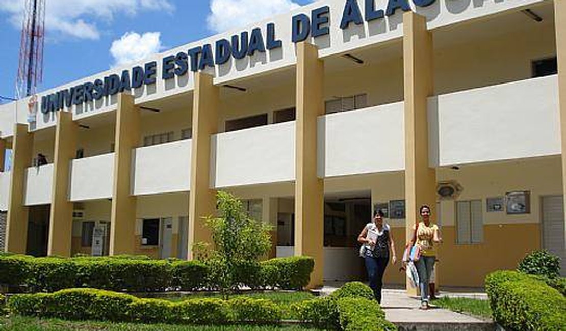 Professores e técnicos da Uneal entrarão em greve na próxima semana