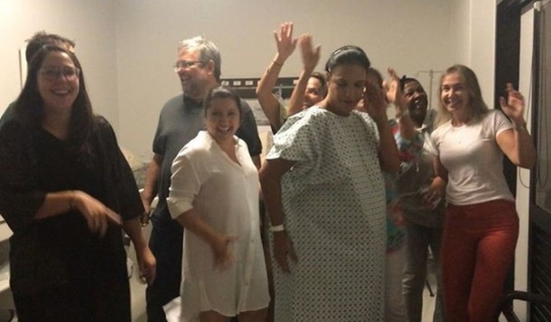Gêmeas de Ivete Sangalo nascem em Salvador