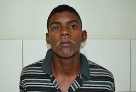 Suspeito de roubo em Maceió, jovem é detido pela Polícia Militar
