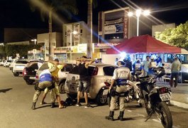 'Lei Seca' apreende 16 veículos e prende 4 pessoas por embriaguez, em Arapiraca