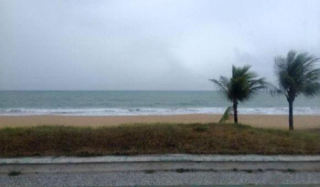 Previsão do tempo aponta chuvas fracas para o fim de semana em Alagoas