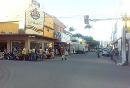 Binário entre Rio Branco e Fernandes Lima evitará congestionamentos na Rua do Sol, afirma SMTT