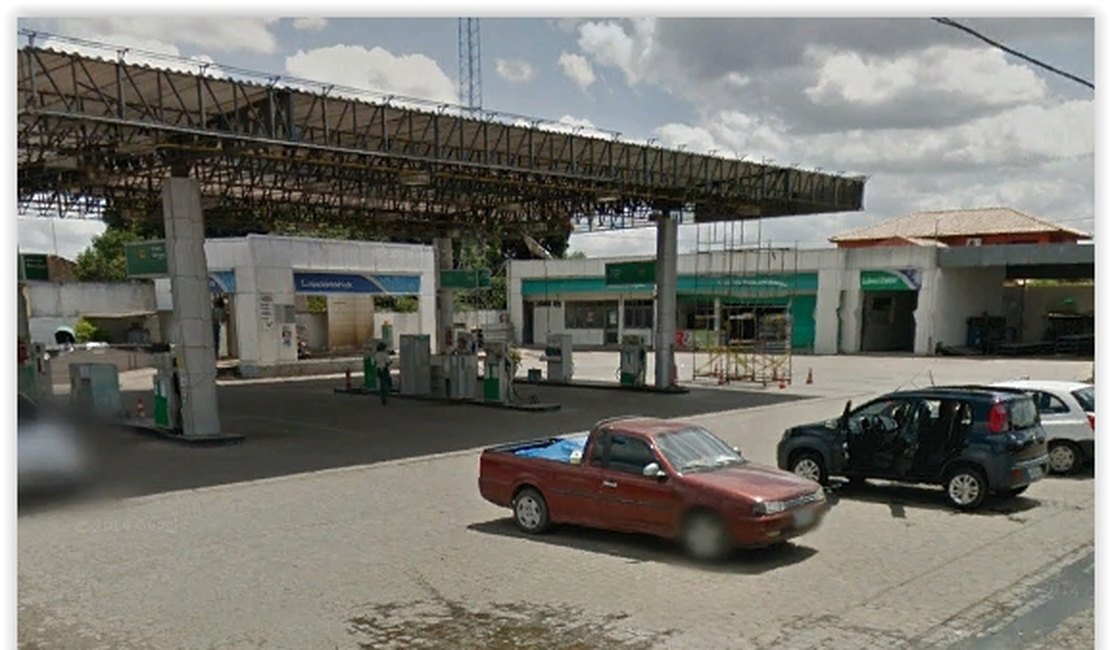 Polícia Militar apreende caixas acústicas em posto de combustível de Arapiraca