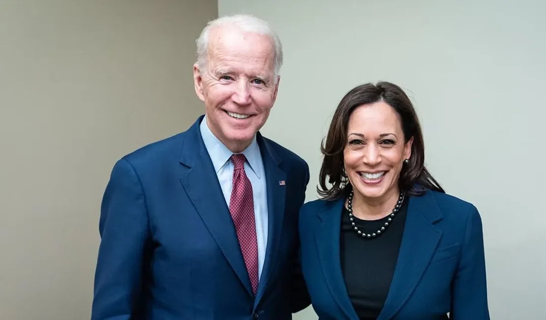 Após anunciar desistência à reeleição, Biden declara apoio à Kamala Harris