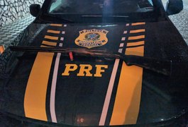 Em Alagoas, vereador pernambucano é flagrado com homem foragido, drogas e arma