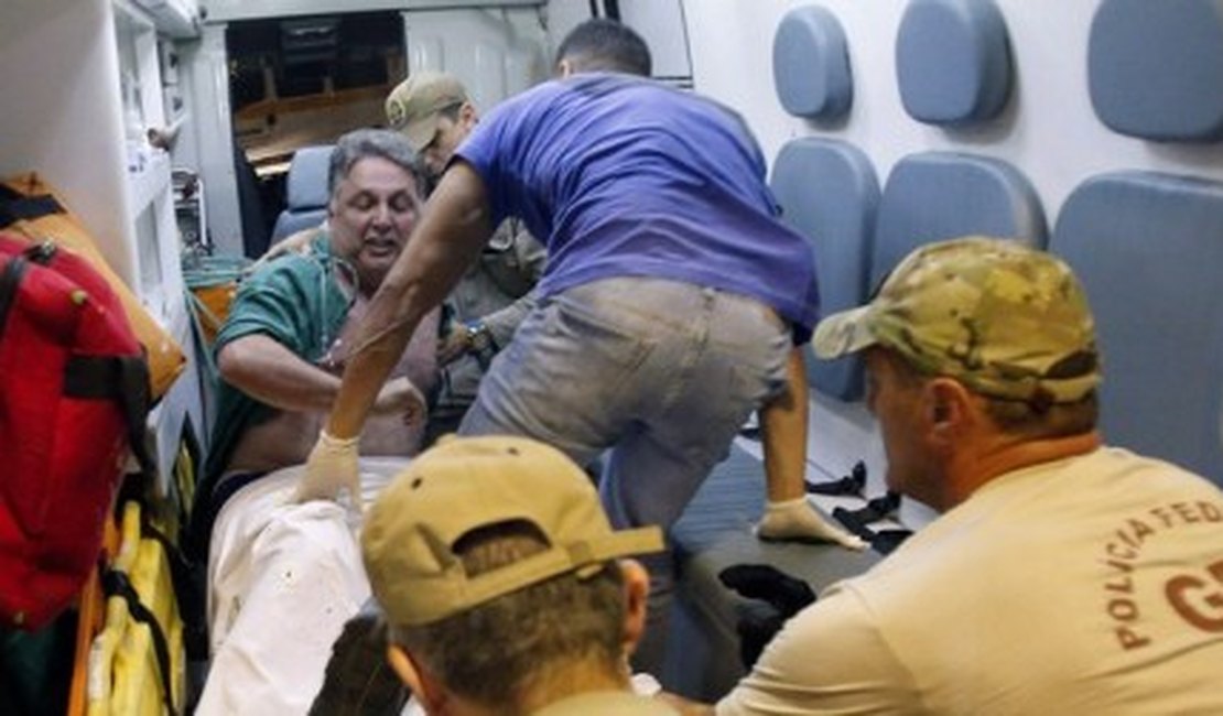 Ministra do TSE determina transferência de Garotinho para hospital