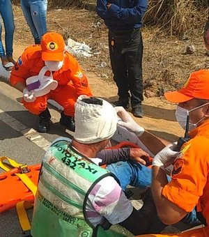 Colisão entre motos resulta em dois feridos em Arapiraca