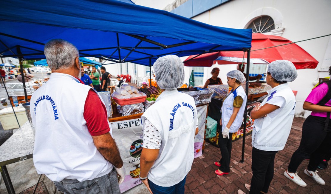 Vigilância Sanitária orienta sobre consumo adequado de alimentos e bebidas no Carnaval
