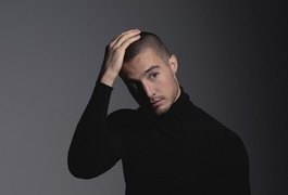 Após mais de 1 ano longe da mídia, Tiago Iorc faz surpresa e anuncia novo single e clipe