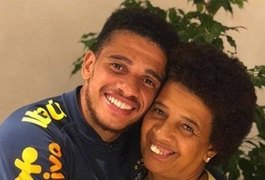 Mãe de atacante da Seleção é sequestrada e encontrada dentro de porta-malas; quatro foram presos