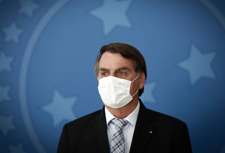 Bolsonaro defende ações do governo no combate à pandemia e diz que o povo quer ter liberdade para trabalhar