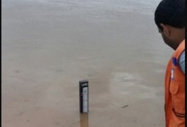 Temporal desaloja 40 pessoas em Marechal e Defesa Civil improvisa barracas
