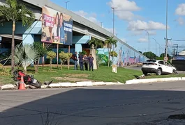 Motociclista morre após ser atingido por carro na BR-104, em Rio Largo