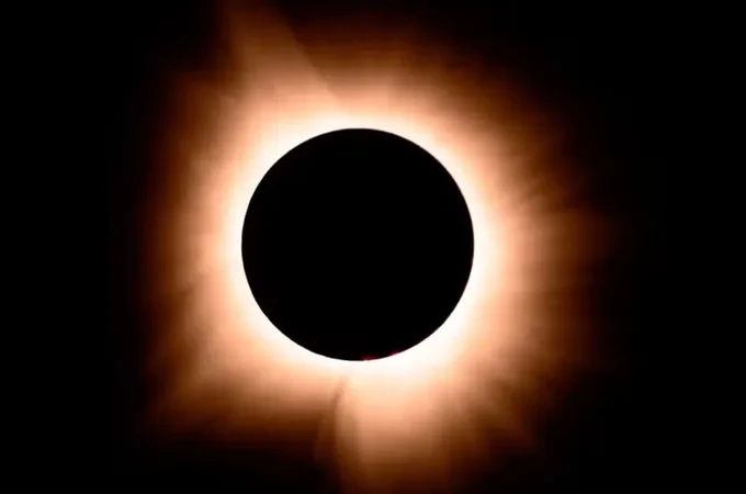 Agosto terá dois eclipses; saiba como assistir aos fenômenos
