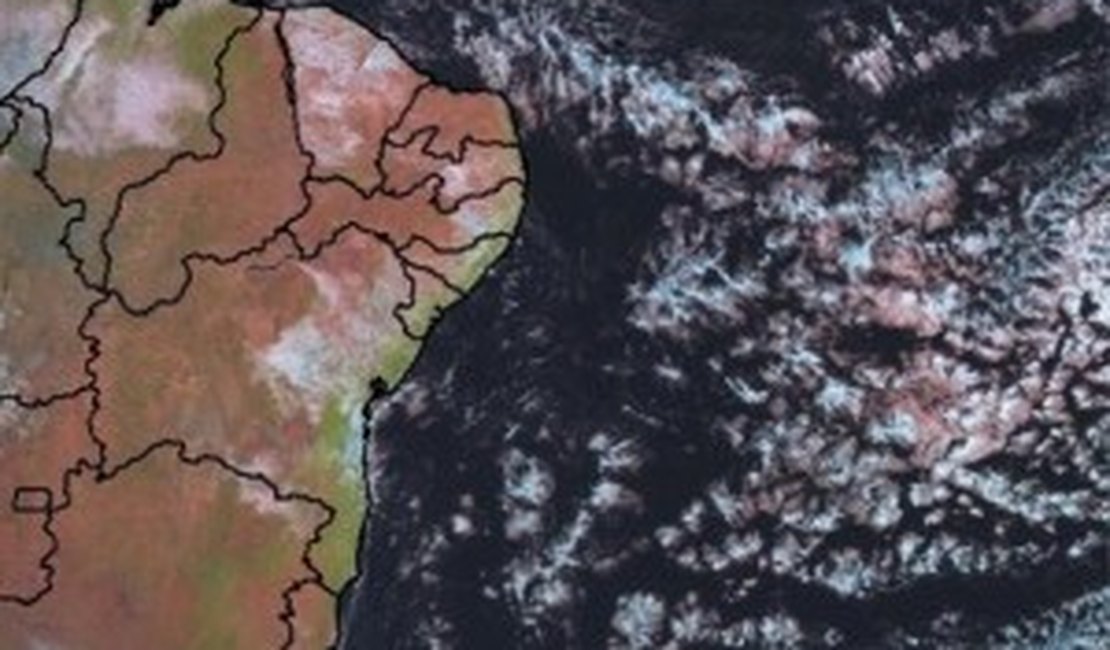 Chuvas intensas colocam Sertão, Agreste e Zona da Mata sob alerta vermelho até quarta-feira, 04